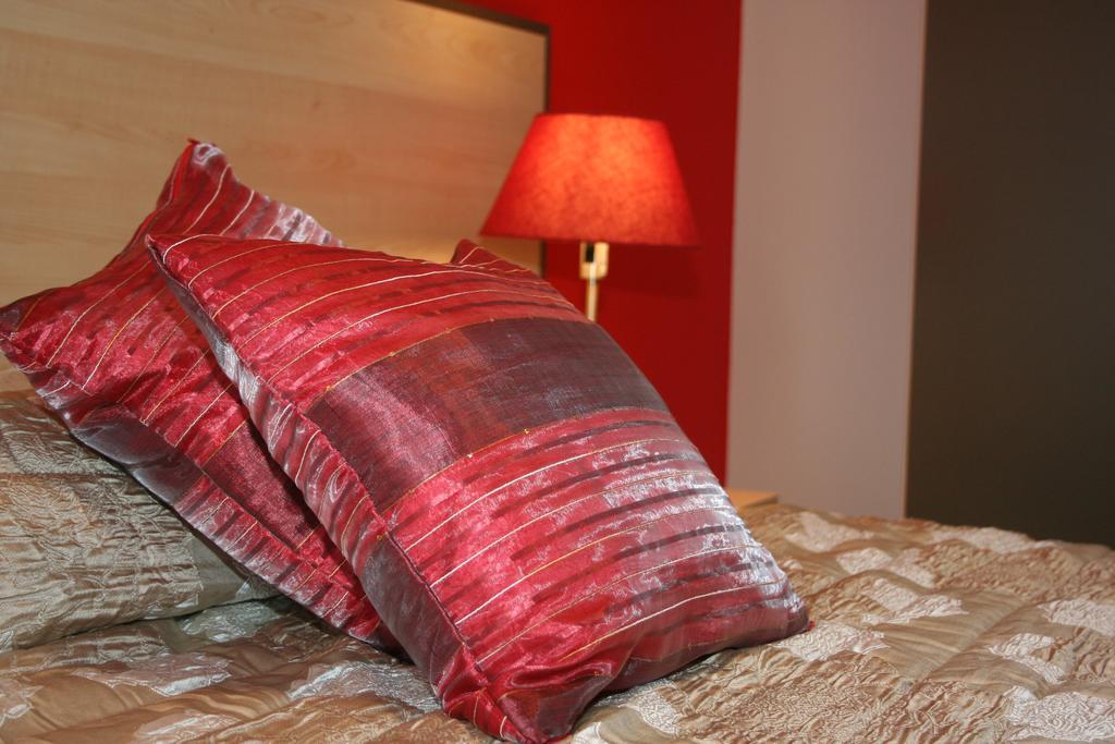 Gallery B&B มิลาซโซ ภายนอก รูปภาพ